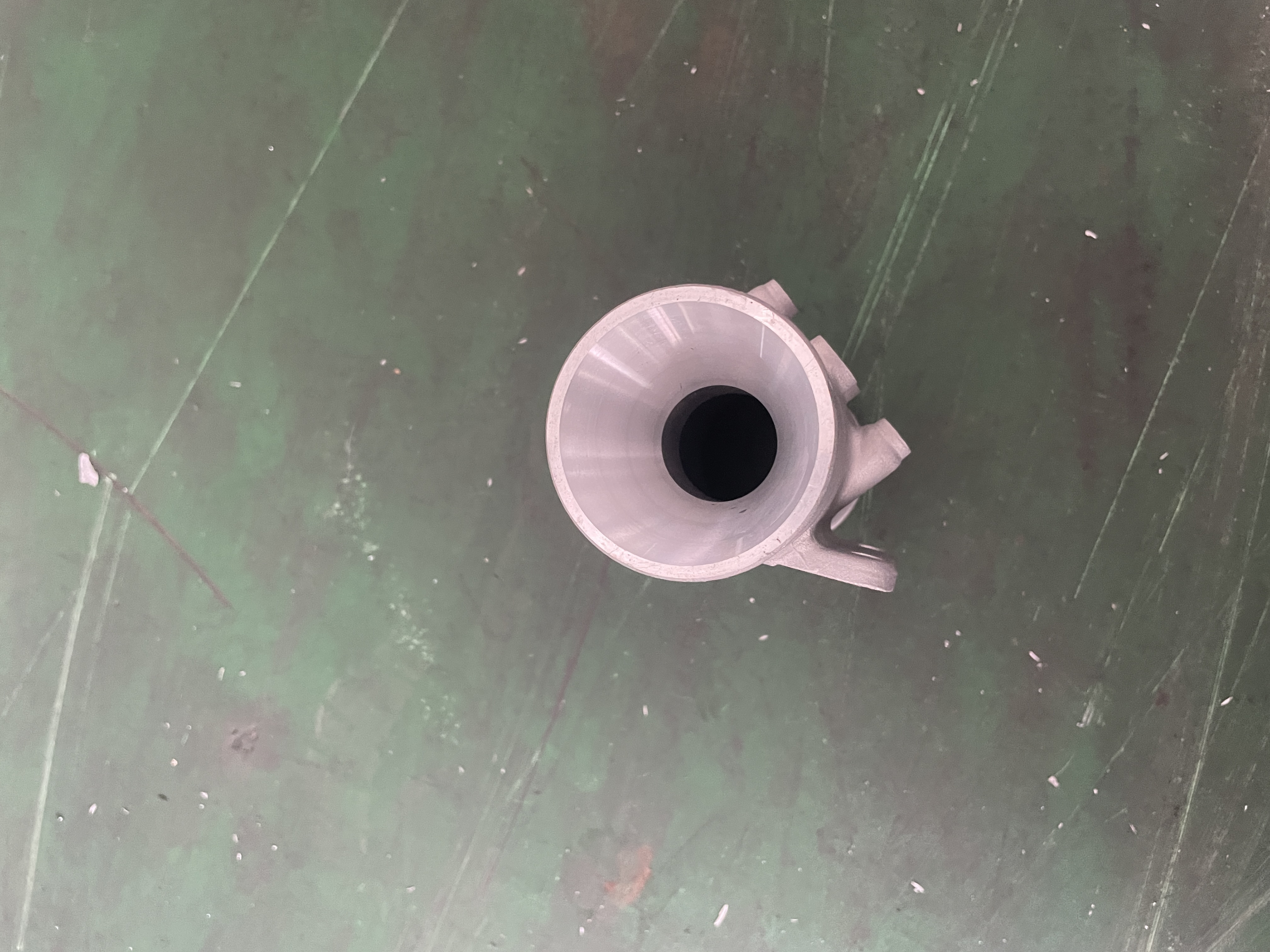 Aluminum tube housing