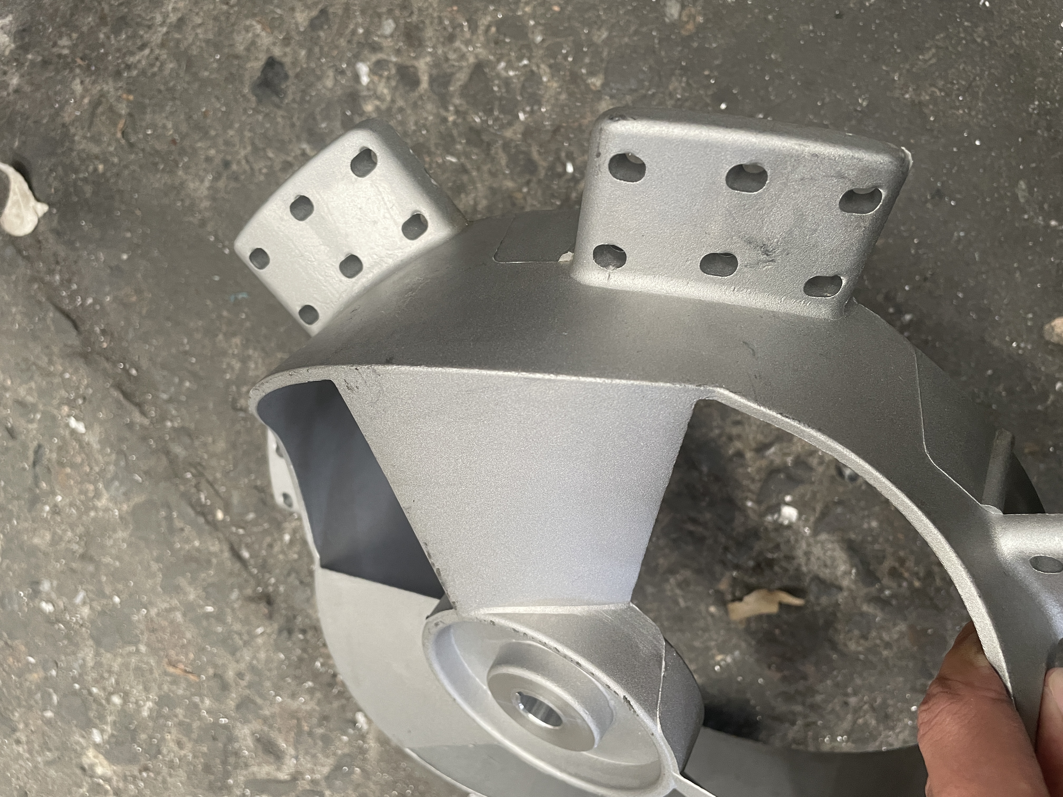 Die cast aluminium fan blades